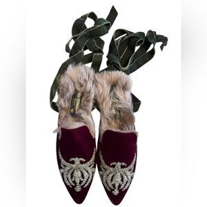 Luxurious Velvet Slippers with Embroidery